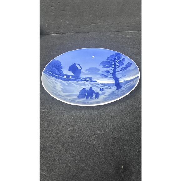 Vintage Bing & Grondahl Christmas Plate Juleaften 1926 Blue Porcelain Denmark - Picture 3 of 5
